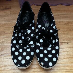 Women’s sparkly polka dot Kets